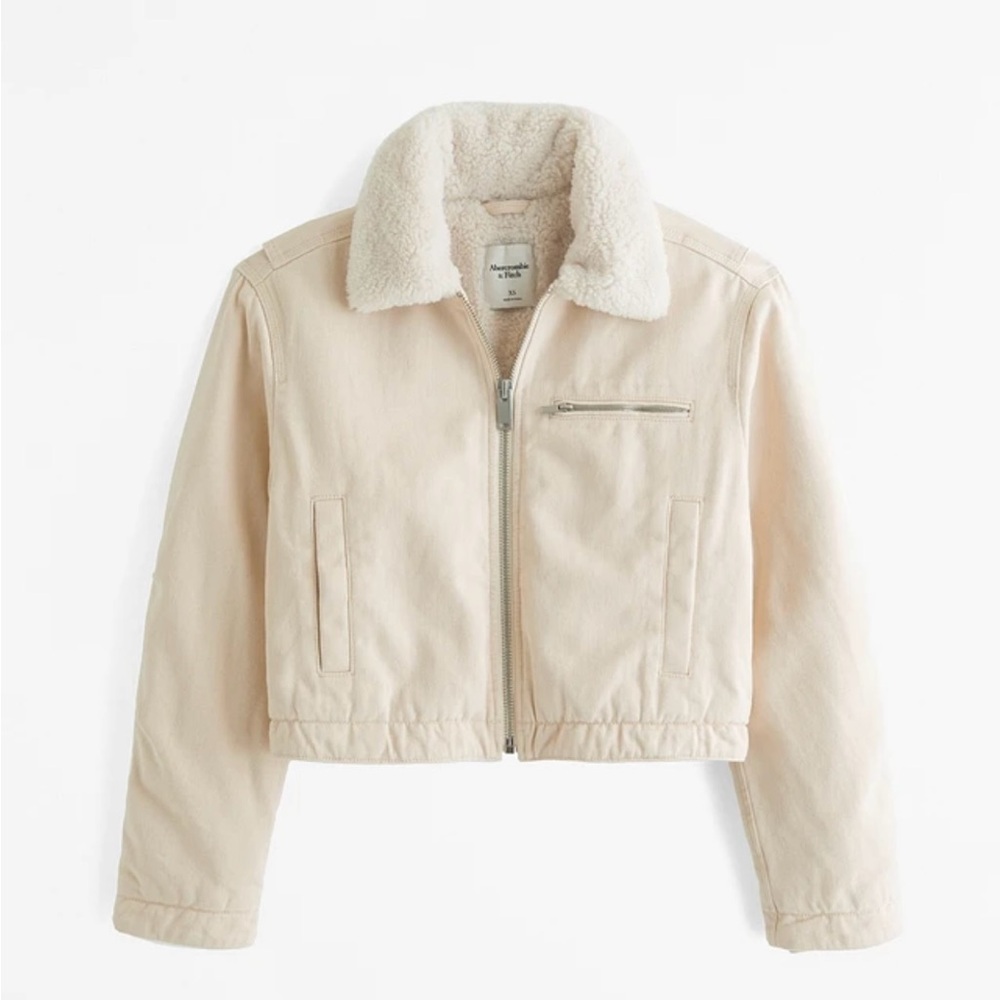Abercrombie and Fitch sherpa lined cropped twill workwear jacket (Size Small)